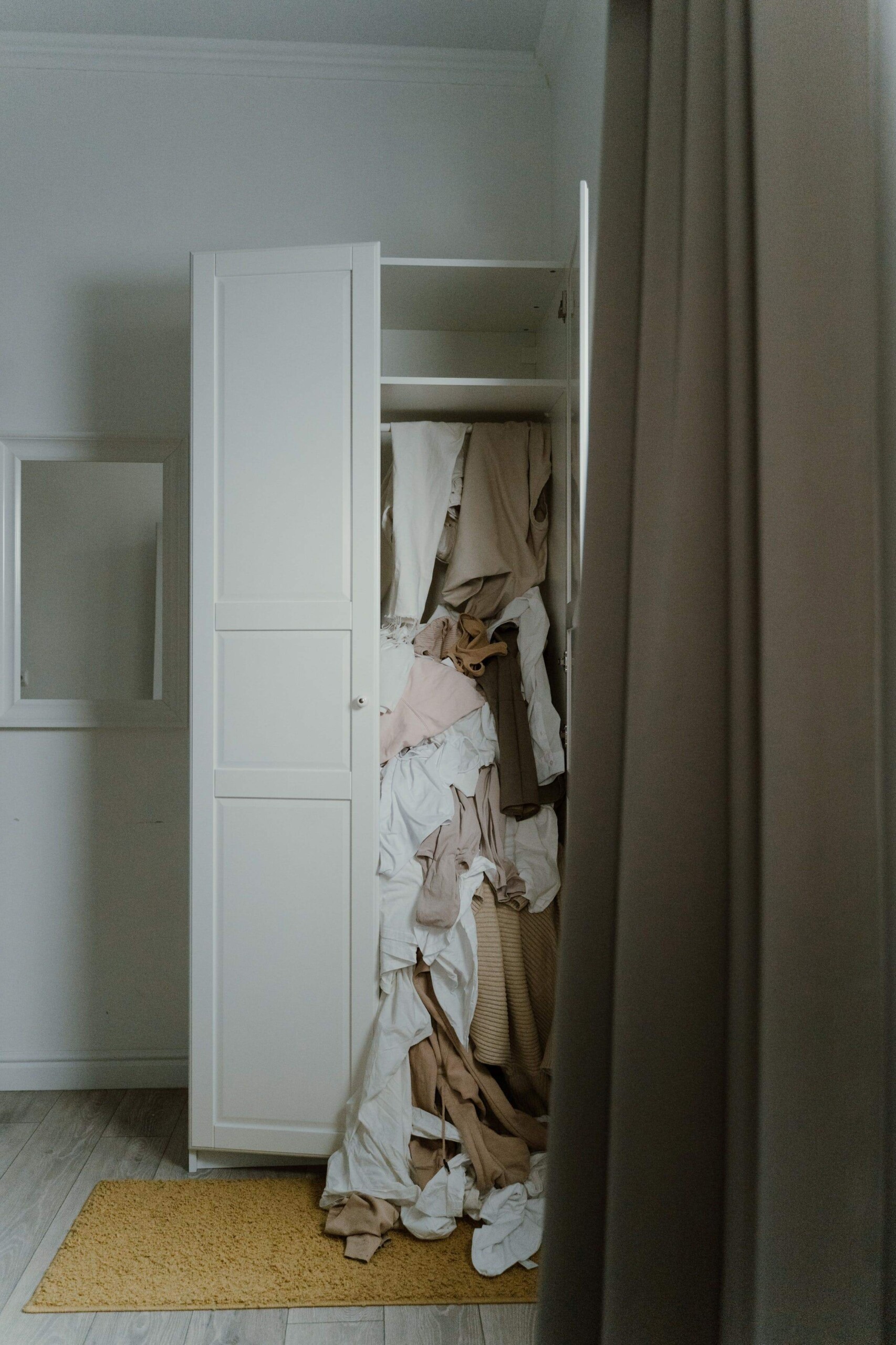 Do Closets Matter in Feng Shui by Kartar Diamond Feng Shui